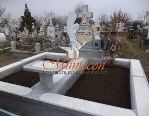 Lucrare 2 locuri cu bagheta marmura si monument tip,,INGER" mozaic simplu